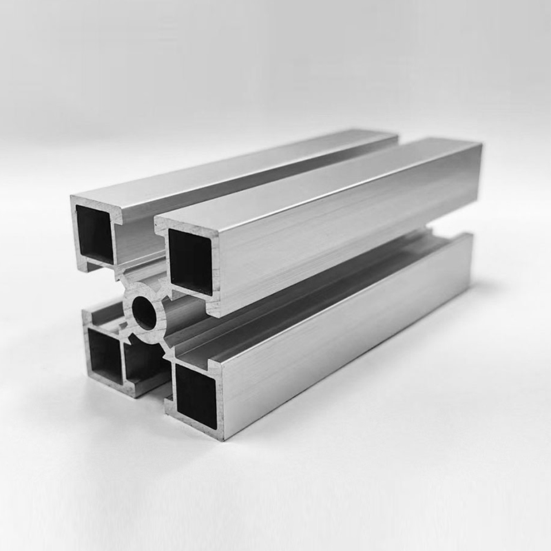 HS-8-4040GH Verdicktes 4040-Aluminiumprofil mit quadratischem Schlitz, 3,5 mm verdickte Wandstärke, 8,4 mm breiter Schlitz, Φ6,8 Standard-Lochdurchmesser aus Industriealuminium