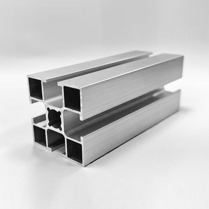 HS-8-4040GL Leichtes 4040-Aluminiumprofil mit quadratischem Schlitz, 1,8 mm Wandstärke, 8,5 mm breiter Schlitz, Φ10,2 Industriealuminium mit großem Lochdurchmesser